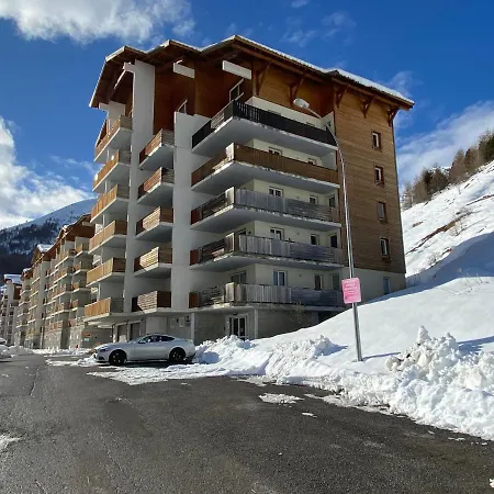 3 Pieces La Foux D Vue Montagne Et Station